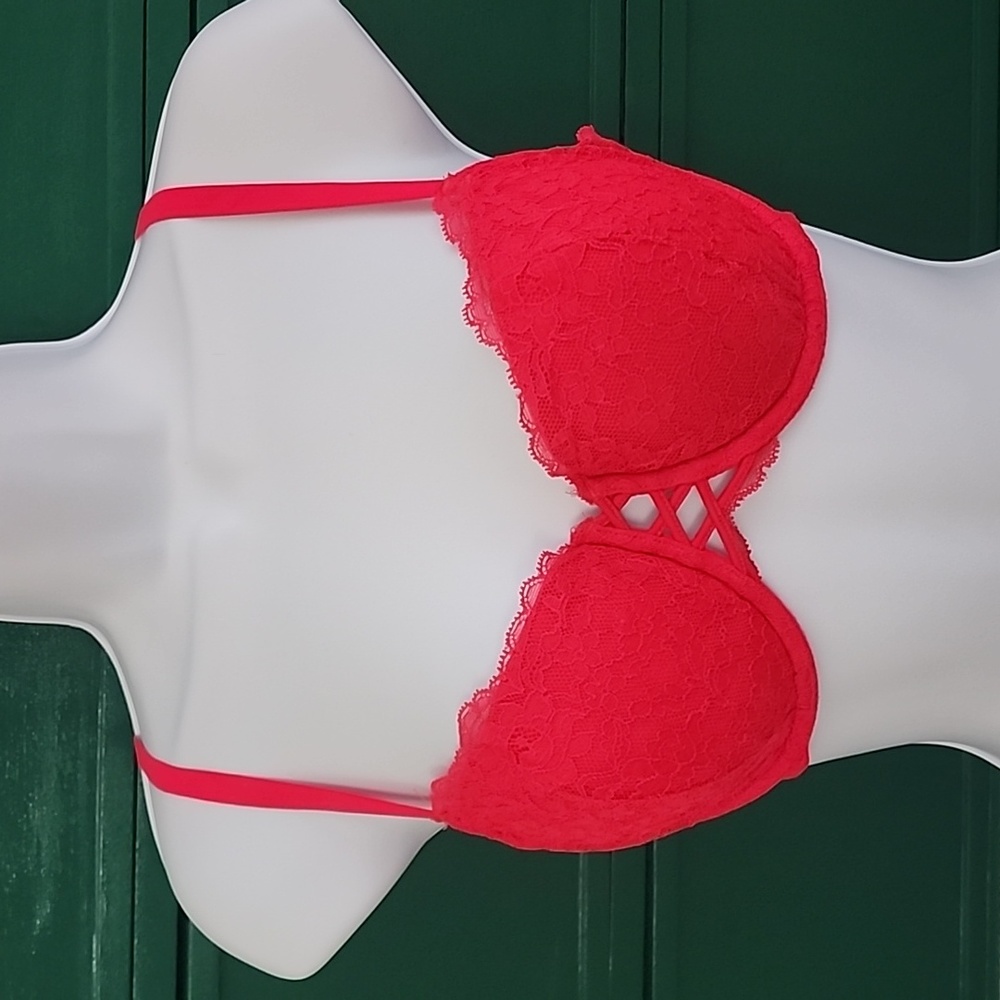 Vintage Victoria's Secret Very Sexy Balconete Bra